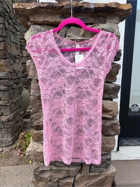 ✨Pink Lace V-Neck Women's Top